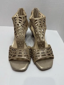 Alex Marie Gold Glitter Suede Wedge Sandals Size 7.5 New - Picture 1 of 10