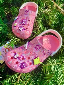 HELLO KITTY AND FRIENDS CLASSIC CLOG Womens W8, W9 US - Picture 1 of 8
