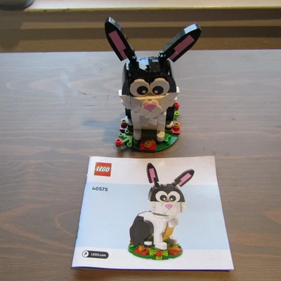 Lot of 3 LEGO Sets: Rabbit 40575, Garden House 40682 & Bunny w/Eggs 30668 *USED* - Image 1 of 4