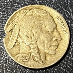 1935 Buffalo Nickel Ragged Clipped Planchet 5 cent Error Coin - Picture 1 of 2