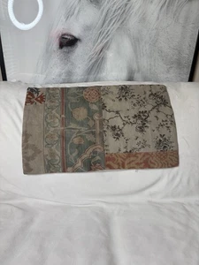 Pottery barn Margaret Pieced Patchwork Lumbar Pillow Cover 16x26 - Picture 1 of 4