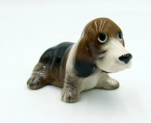 Retired Hagen Renaker Miniature Basset Hound Dog Porcelain Figurine Vintage - Picture 1 of 3