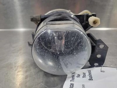Fog/mark/park/turn Light/lamp BMW 530I Right 04 05 06 07 - Image 1 of 2