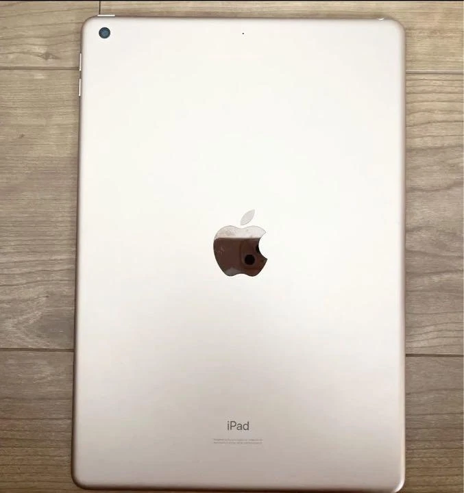 Apple iPad 7 (7th Gen) 10.2" 32GB WiFi or Cellular Unlocked Used Excellent - Image 1 of 1