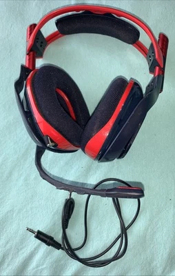 ASTRO Gaming A40 TR Over Ear Headset No MixAmp PS4 PC FREE SHIPPING - Image 1 of 4