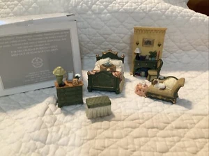Vintage In Package Avon Exclusive Victorian Memories Bedroom Set Dollhouse Decor - Picture 1 of 8