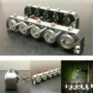 Per 1/10 t4 D90 D110 RC cingolato auto tetto in metallo luce LED faretto di ricerca - Foto 1 di 10