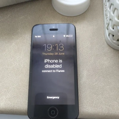 iPhone 5  - Image 1 of 2