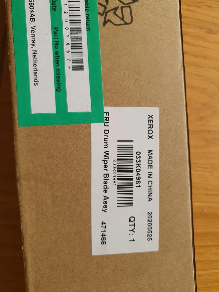 Xerox 033K04981, Drum Wiper Blade Assembly, ColorQube 8570, 8870, 8580, 8880 - Image 1 of 2