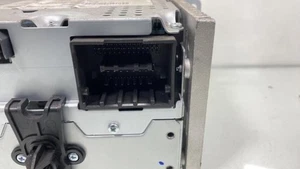 Autorradio original OPEL CORSA E 39146279 - Imagen 1 de 3