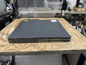 Cisco WS-C2960XR-24PS-I, 24-Port Gigabit C2960X-Stack Ethernet Switch 2x 1025WAC - Bild 1 von 5