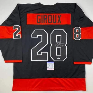 Autographed/Signed Claude Giroux Philadelphia Black Hockey Jersey PSA/DNA COA - Picture 1 of 4