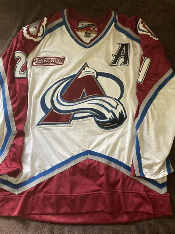Pro Player Authentic Colorado Avalanche Peter Forsberg Jersey Size 56 Cover