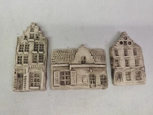 3 Clay Hanging Village Buildings 📦 - Picture 1 of 2