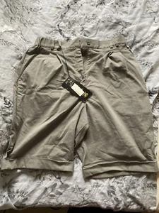 Pringle New With The Tags Grey Golf Shorts Size 16 - Picture 1 of 11