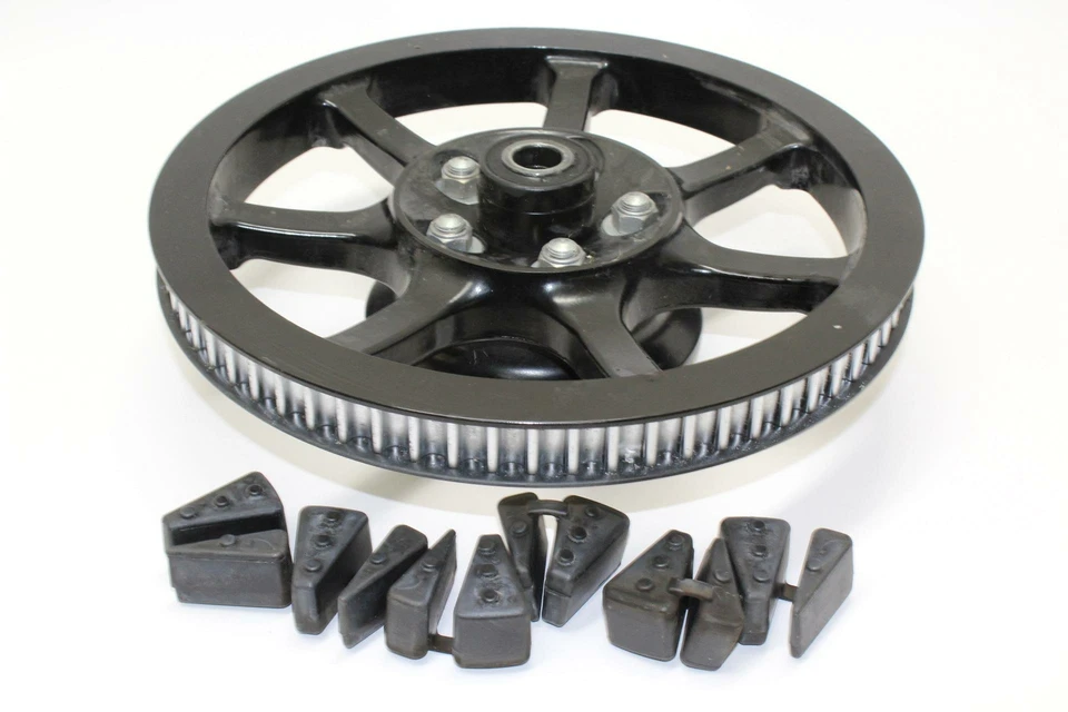 14-18 Yamaha  Bolt 950 Xvs950 Rear Driver Belt Sprocket OEM - Image 1 of 4