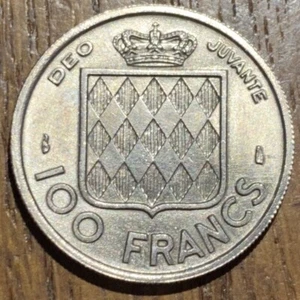 TRÈS BELLE PIECE 100 FRANCS MONACO 1956 (676) 500000 EXEMPLAIRES SEULEMENT  - Imagen 1 de 2