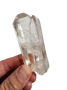 Quarz Kristall Naturspitze Brasilien 52,1 Gramm. - Bild 1 von 4