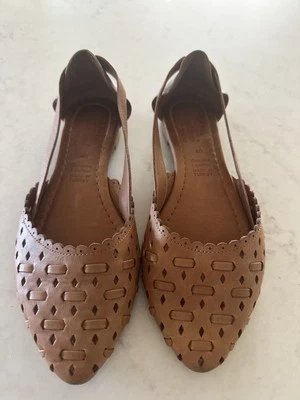 Spring Step Woven Tan Leather Womens 8.5-9 Slip on Comfort Slingback Flats - Image 1 of 4