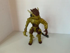 Vintage 1994 Kenner Predator Spiked Tail Predator Action Figure - Picture 1 of 4