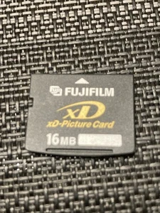 Fujifilm 16MB  xD Picture Card Camera Memory Card (Fits Olympus) TESTED - Picture 1 of 4
