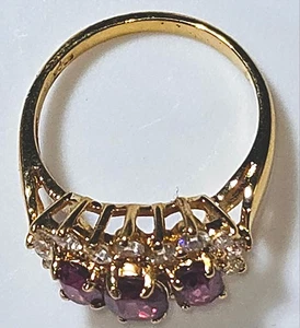 Heirloom 9ct Gold Garnet Diamond Accent Ring – Classic British Elegance - Picture 1 of 22