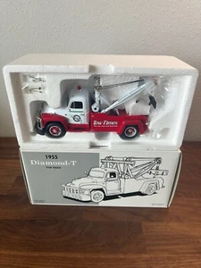 Tow Times 1955 Diamond-T Tow Truck Red & White First Gear 1/34 Replica #18-1777 - Picture 1 of 12