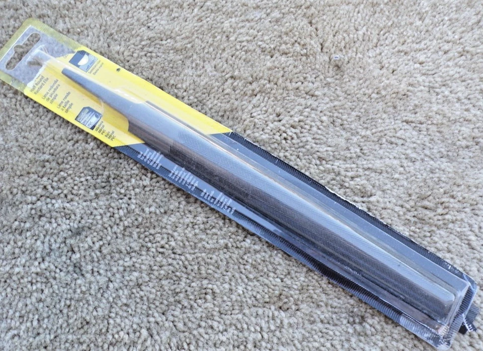 Stanley 10" (254mm) Double Cut Half Round Bastard File 22-099 Half-Round; mT - Image 1 of 4