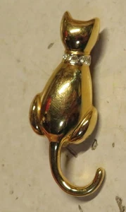 Vintage Elegant Gold Tone Cat With Rhinestone Collar Brooch Pin 1-3/8" Kitty GUC - Picture 1 of 9