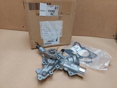 Vauxhall Astra H Engine Water Pump Corsa C D 24469102 1.2 1.4 2004-2010 Genuine - Image 1 of 4