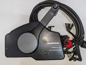 HONDA OUTBOARD GENUINE OEM CONTROL BOX 24800-zw4-h11 - Picture 1 of 8