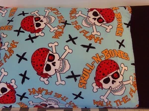 TRAVEL SIZE PILLOWCASE SULL-N-BONES/BLACK CUFF 14X20 #4483 - Picture 1 of 4