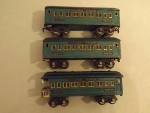 O American Flyer Golden State passenger set - CHRISTMAS SALE PRICED - Picture 1 of 5