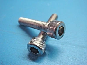 (20) MHD10-32x1.00 #10-32 x 1" SCREW SOCKET HEAD HEX ALLEN STAINLESS STEEL SS - Picture 1 of 5