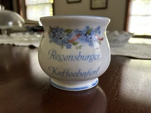 Regensburger kaffeehaferl Floral Porcelain mug German Made - Picture 1 of 4