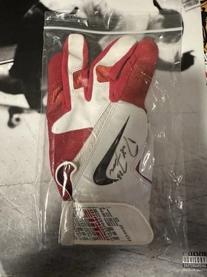 Game Used Signed David Freese Cardinals Baseball Batting Glove - Spring Training - Image 1 of 4