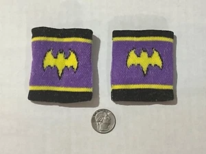 DC *BATGIRL* SUPER HERO KIDS WRIST BANDS **QUARTER FOR SIZE SCALE** - Picture 1 of 1