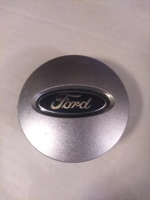 Tampa central prata original do fabricante para 2009-2015 Ford Flex Edge 9L8J-1A108-AA  - Imagem 1 de 2