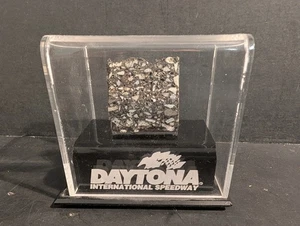 Daytona 500 Speedway Authentic Track Piece NASCAR mounted memories COA - Bild 1 von 6