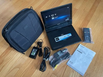 Sony BDP-SX1000 Portable Blu-Ray/DVD Player (10.1”Screen),Carry Bag,NICE - Image 1 of 4