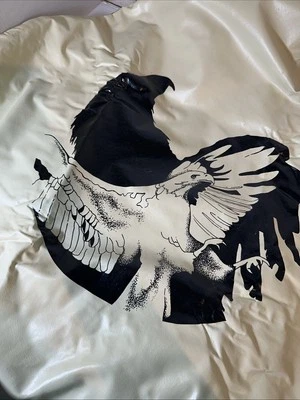 Capa protetora de pneu Woodies Coverup vintage creme e Black Eagle 15B - Imagem 1 de 4