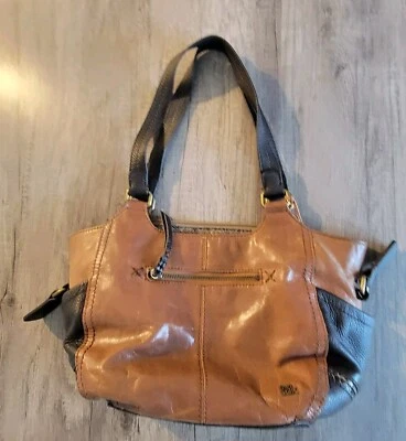 Bolso de hombro de cuero marrón The Sak Kendra Foto 1 de 4