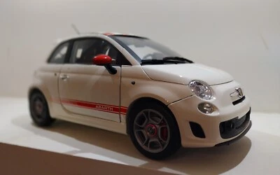 HACHETTE 1/8 Fiat 500 Abarth - Large scale - Assembled, complete /no Pocher - Immagine 1 di 4