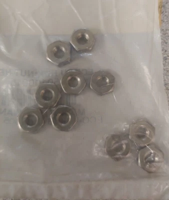 NUEVO - TUERCA HEXAGONAL BOMBARDIER SEA DOO 12-28 (PARTE # 250100015) SE ADAPTA A XP / XP DI Foto 1 de 4