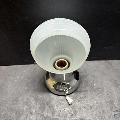 Antique / Vintage Bathroom Wall Sconce Light Fixture Glass Shade. - Image 1 of 4