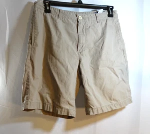 Vineyard Vines Men’s Club Shorts Size 33 Khaki Flat Front Casual Cotton Chino - Picture 1 of 3