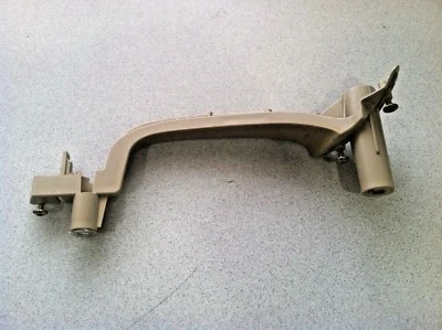 1997-2000 MERCEDES-BENZ C230 C280 W202 ~ ЛЕВАЯ ЗАДНЯЯ НИЖНЯЯ РУЧКА ЗАХВАТА ~ OEM - Изображение 1 из 3