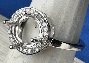 Vintage 10K White Gold Round Diamond Ring-Setting Size 5 3/4 - 2.56g. - Picture 1 of 6