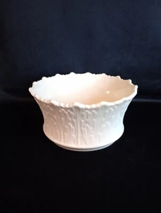 Vintage "Lenox" Small Candy/ Serving Bowl. Festive, Holiday Season. Christmas. - Picture 1 of 7