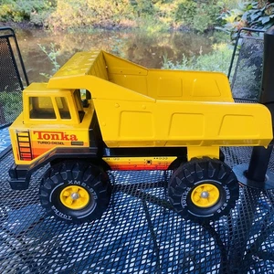 Tonka Turbo Diesel Dump Truck XMB-975 Vintage Large 80s USA Metal Pressed Steel - Picture 1 of 19